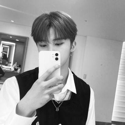 ׅ          ★ •˖*  !¡            #LUN8 fan account  !  💭            —aroha acc @ast_mnhyk