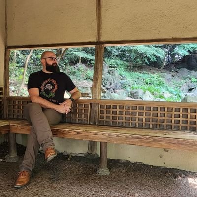 _mynickname1_'s profile picture. Actor, improv artist, and friend to all who need one.