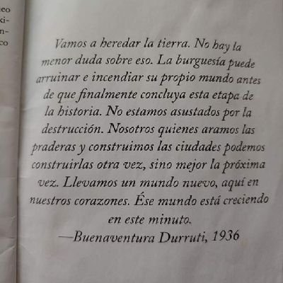 sebas92_92's profile picture. A veces pretendo posiciones radicales mamerto-alienígenas. Architect. Magister en complejidad. Universidad Nacional de los Colombianxs.