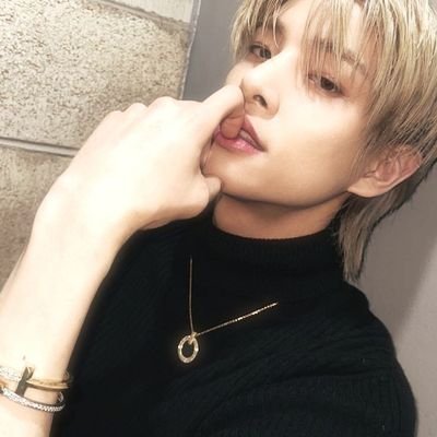 privatekyyy's profile picture. not a minor.