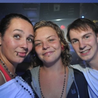 joeyyy_1993's profile picture. 