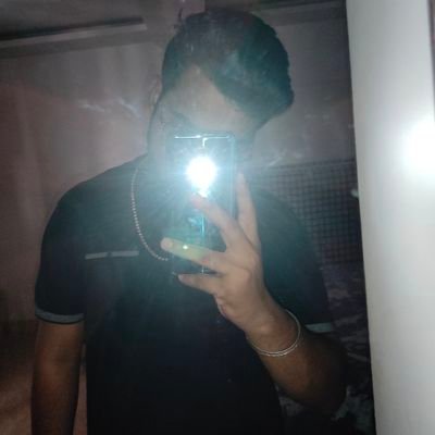 Virendrsingh001's profile picture. 