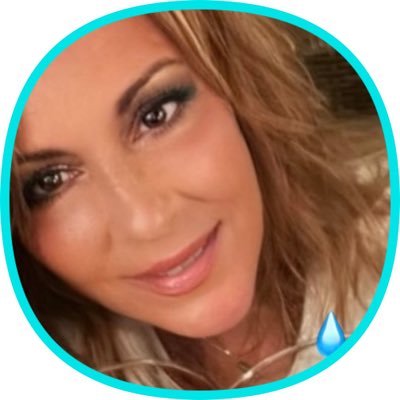 AquaAmyH2O's profile picture. 