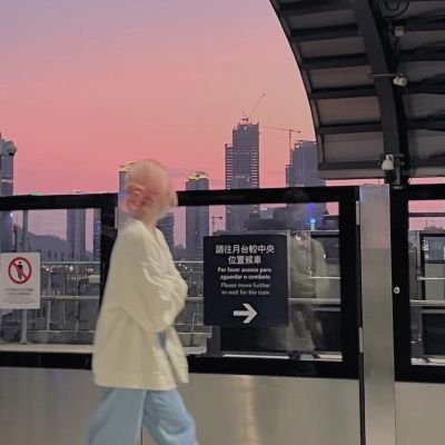 VeraHobson34862's profile picture. 