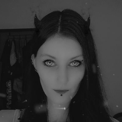 ilyziumz's profile picture. ︶꒷꒦︶︶꒷꒦︶︶︶♡︶︶꒷꒦︶︶꒷꒦︶!!