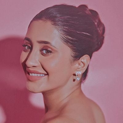 We're here to keep you'll connected and help to know more about the young talented and hardworking actress @shivangijoshi10 .