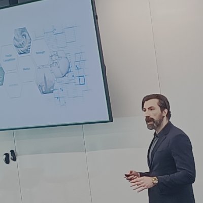 StrateGigi's profile picture. 