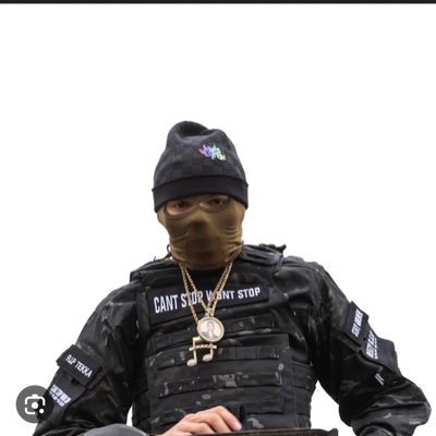 lyhkn_z's profile picture. Manchester 16