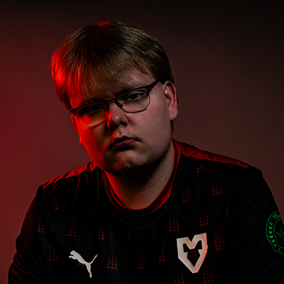 Professional CS2 player for @mousesports Business: Roni.Hakola@Poserts.com