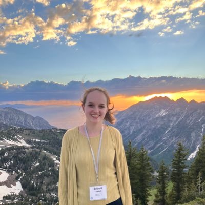 PhD microbiology || currently studying chlamydia || Weber Lab || UIOWA || views are my own || she/her || 🦠🧫🐱🩰