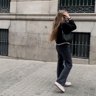 Ucraniana en España🇪🇸 | Antifeminista | Antilobbys | Antisanchismo. La unica alternativa VOX💚 | Pensadora Critica | Tiktok: luciapurshek2