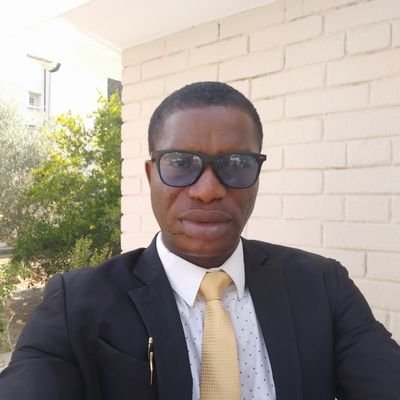 efakwu_j's profile picture. 