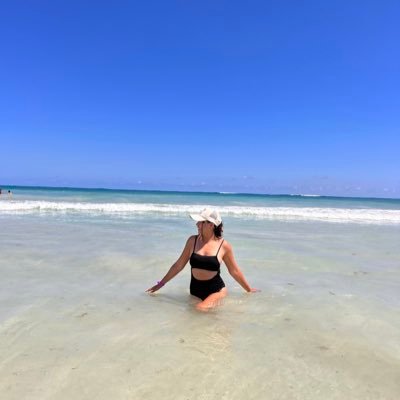 geraldine0916's profile picture. My trust is in God.