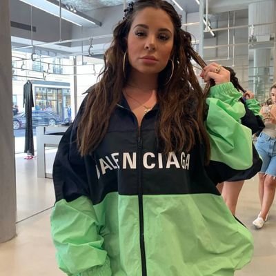 BurgosJill15313's profile picture. Love 💕