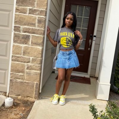 itsssmyyaaa's profile picture. ig: itsssmyyaa