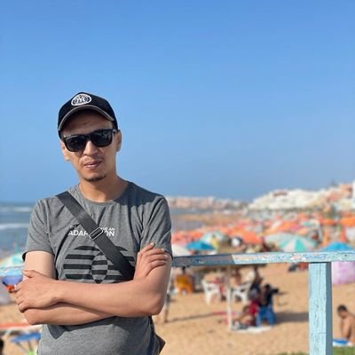 chelhizakaria's profile picture. My social media links : https://t.co/0ZKulqltlP

Fan of football #barca and #Wac