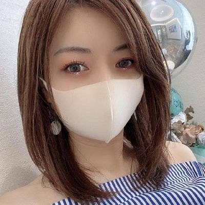 多分人よりもちょっとせーよくが強めの女の子です♪あげまんってよく言われますw割りとストレス溜まってるからヤるときは乱れます。