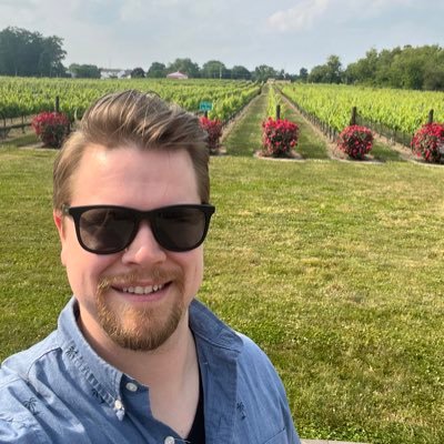 JakeCastanza111's profile picture. Software Engineer, crypto & stock investor.