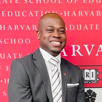 📚 Hardworker | @UMassAmherst ‘13 | MBA ‘18 | EdM ‘23 @HGSE | Former @HMS_DICP, @BSCP_now, @HarvardGSAS | Administrator @BostonU_BME 🧬👨🏽🏫