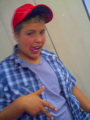 Aquariano,Gaúcho,Twitteiro E Colorado ! Msn Se Quiseer : Robson.Castilhos@hotmail.com !