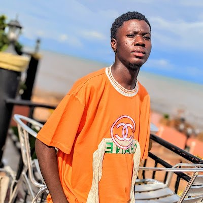 BeauAlba85707's profile picture. 