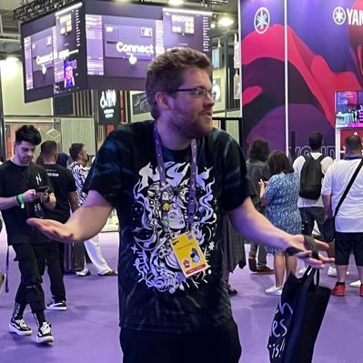 I be streaming. CEO of the official FF7 Bench appreciation club. massiveleettv@gmail.com
