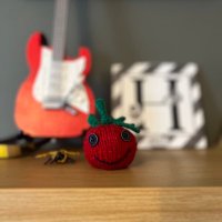 Graham The Tomato(@grahamthetomato) 's Twitter Profile Photo