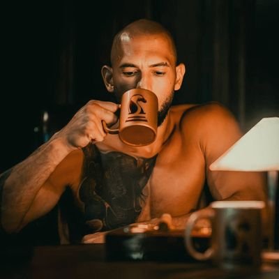portaloftate's profile picture. Every man dreams about success but they are NEVER willing to do
the hard work that will lead them to their success.