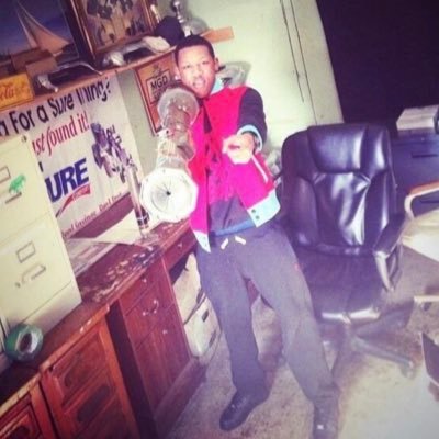 tMadsz's profile picture. We operate with common sense around here