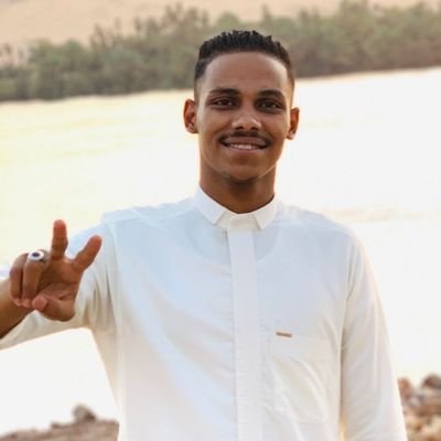.
HALAA MADRID🤍🏳
《كُلُّ يُغني عَلي لَيلآه ولآ صَوتَ يَعلو فوق صَوت الحُوت》 ❤️🩹🙅🏻🎶