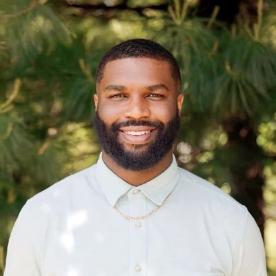 ⛪️ Student Pastor Disciple-Maker + Vibe Curator + Flag Football Enthusiast + Pick up Basketball Legend “Tis so sweet to trust in Jesus” IG: DTHawkins_