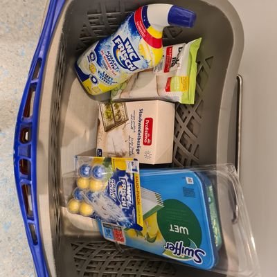 bojan37595381's profile picture. 