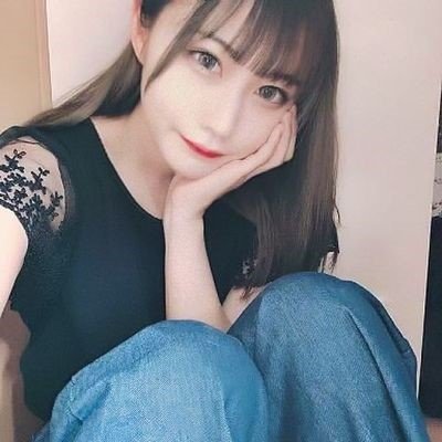 Twitterまたはじめましたー。前のやつでは動画が過激すぎたみたいで削除されちゃったから今度はこっそりやりますね❤💕 スマホが手から離せない/おもらし/JD2 📩はふぉろわーが優先です
