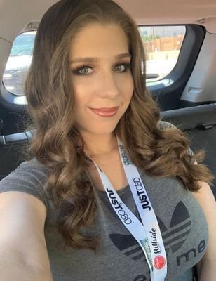 teresalori34350's profile picture. 