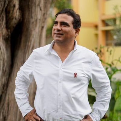 Gobernador Regional de Piura (2023 - 2026) | Tambograndino, abogado y orgulloso papá de Francisco y Rafael. 🇵🇪