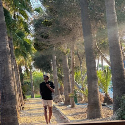 LeeDte's profile picture. 