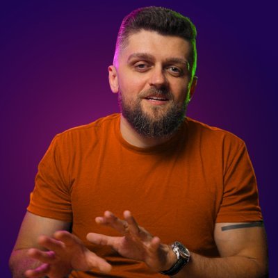 Championing Misfit Founders through Authentic Conversations and Supportive Community | Passionate Angel Investor | Exited Entrepreneur Turned Podcaster