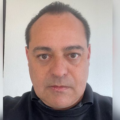 ArlenRicardo's profile picture. 📱