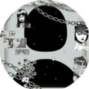 yakolag's profile picture. be warned. I'm goth 🫣