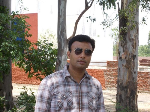 ndmfar's profile picture. friend of friends