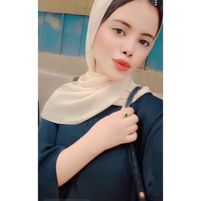 Shrouk2512's profile picture. 