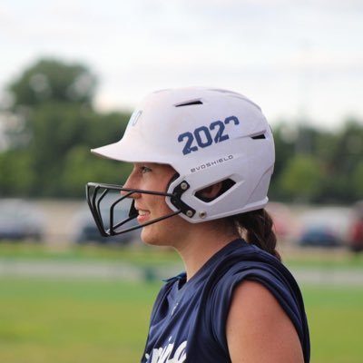 BrooklynUry's profile picture. csusm softball 💙🤍