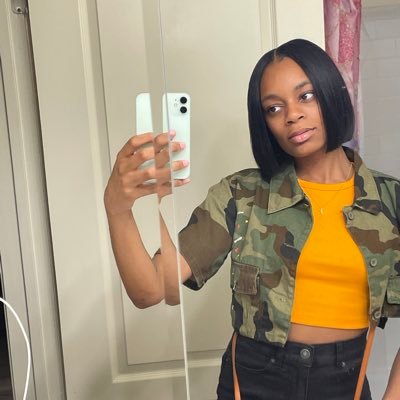 forevaamcl6's profile picture. 