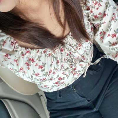 pengenminji's profile picture. she/her