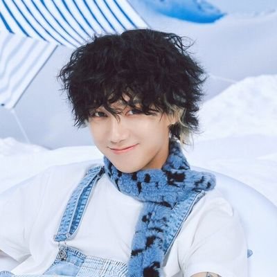 ImFaviola's profile picture. 💙💙💙 SUPER JUNIOR 💜💜💜 BTS