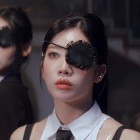 ari (@lipves_) 's Twitter Profile