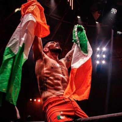 Pro MMA Fighter🧨,Signed to ONEHIT Management ,Judo 2nd Dan Blackbelt🥋  , Romanian🇷🇴/Irish🇮🇪 , 📍Dublin