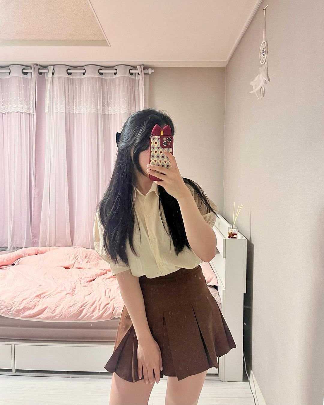 erina1270812's profile picture. 一緒に楽しめる人だけ
少し変態かも💞
見た目は悪くないと思います💮