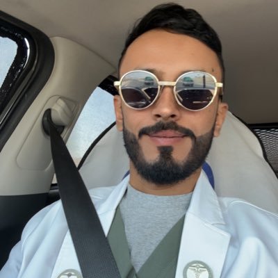 هاوي شعر و خيل🐎👮‍♂️👨🏻‍⚕️اخصائي اول @modgovksa • ماجستير تمريض طب الصحه النفسيه والعقلية @FakeehCollege • ماجستير ادارة مشاريع تنفيذي