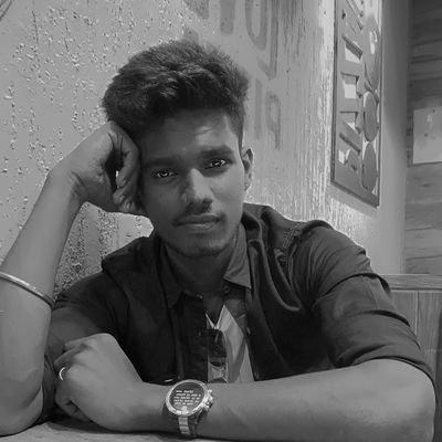 Vetriiii_'s profile picture. 23 | Artist  | DM for portrait drawings |